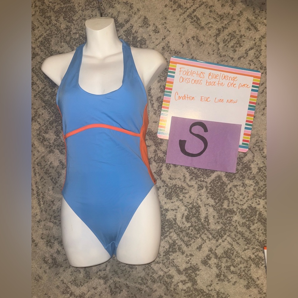 Fabletics Gabriella Swimsuit III Island Escape/Orange Nectar Size Small Strappy